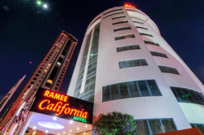  Ramee California Hotel  Манама